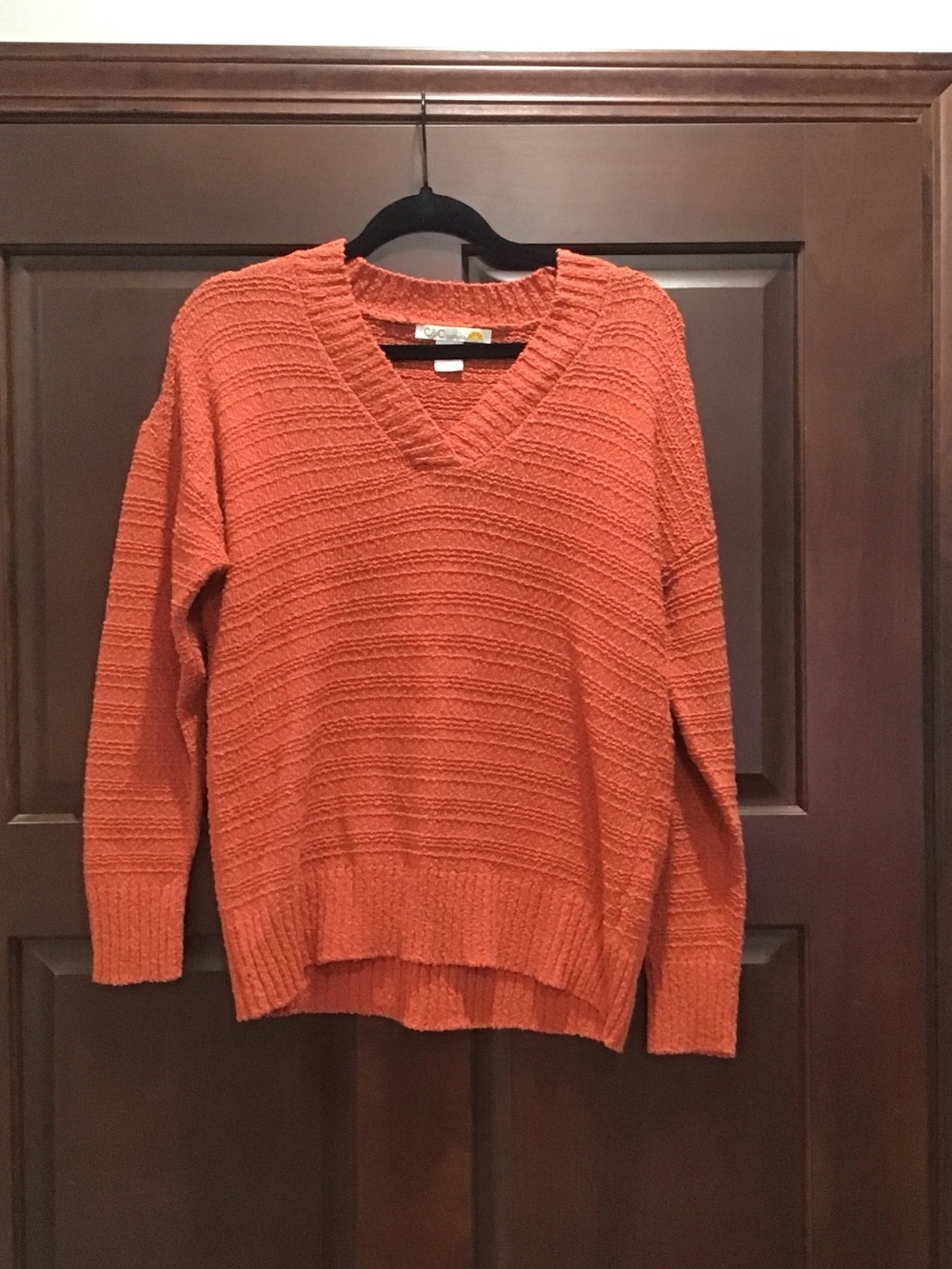 C&C California Women's Textured V-Neck Sweater in Rust Orange